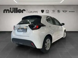 Mazda 2 Hybrid VVT-i 116 PS e-CVT FWD CENTRE Bild 2