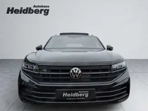 Volkswagen Touareg 3.0 V6 R eHybrid 4M AHK PANO 22" Nachtsi Bild 2
