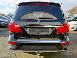Mercedes-Benz GL 350 d 4Matic *1. Hand *Designo *AMG *7. Sitze Bild 4