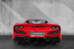 Ferrari F8 Tributo LED*Lift*Kamera*1.Hand*Dt.Auto Bild 4