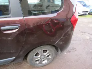 Dacia Lodgy Ambiance 1.6 SCE 7Sitzer Bild 4