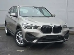 BMW X1 sDrive18d (Automatik/Navi/1-Hand)