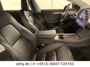 Tesla Model 3 LED Wärmepumpe Ryzen Shanghai Autopilot3 Bild 3