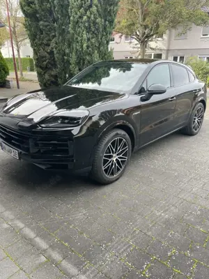 Porsche Cayenne S E-Hybrid Coupe Tiptronic