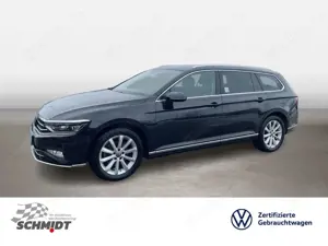 Volkswagen Passat Variant 2.0 TDI Elegance DSG AHK MATRIX