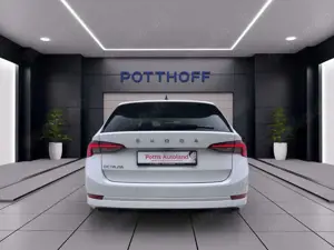 Skoda Octavia Combi 2.0 TDI DSG STYLE NAVI HuD LED SIT Bild 3