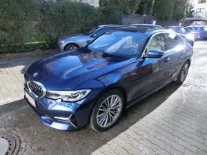 BMW 330 i Luxury  GSD Dist.  Headup Leder Apple-Car