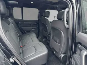 Land Rover Defender 110 P425 X *2,99%* Bild 5