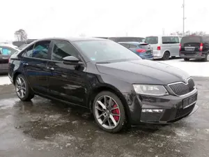 Skoda Octavia RS Bi-Xenon Navi 18-Zoll-LMF Bild 4