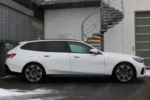 BMW 540 d xDrive Tour M Sport pro AHK HeadUp Komfort Bild 3