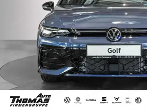 Volkswagen Golf 1.5 eTSI R-Line DSG Pano