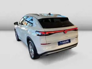 Volkswagen T-Roc Life 1.5 l eTSI 150 PS DSG Winterp.Lichtp. Bild 4