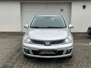 Nissan Tiida Tiida Fließheck 1.6 acenta