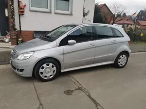 Mercedes-Benz B 200 B-Klasse Bild 3