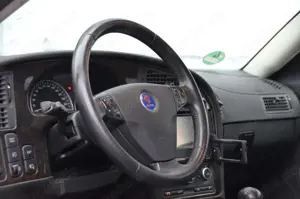 Saab 9-5 1.9 TiD Linear/ Leder/Navi/ Klima Bild 2