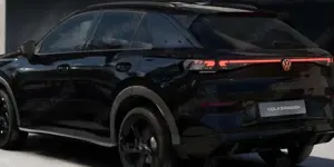 Volkswagen T-Roc R-Line 1.5 l eTSI OPF 110 kW (150 PS) 7-Ga Bild 5