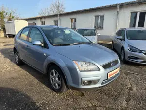 Ford Focus Focus 1.6 Frontheiz,SHZ,Klima,Temp,Multi,HUAU NEU