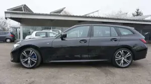 BMW 320 320d Touring xDrive M-Sport ! AHK ! Pano ! Shadow Bild 5