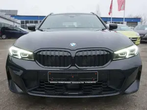 BMW 320 320d Touring xDrive M-Sport ! AHK ! Pano ! Shadow Bild 2