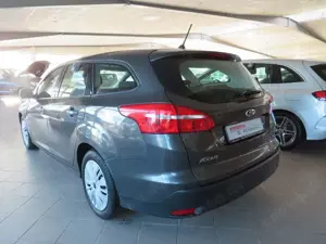 Ford Focus Turnier *Zahnriemen NEU* Bild 5