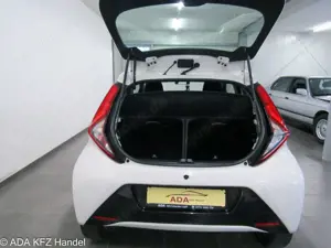 Toyota Others AYGO x-play Team D,Klima,Kamera,Erste Hand Bild 5