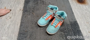 Original Nike Schuhe, schon getragen, aber kann man gut anziehen