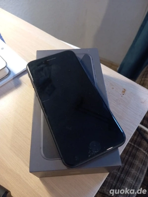 IPhone 8 Space Grey 64GB OVP Bild 2