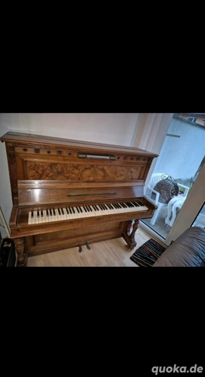 klavier zu verschenken  Bild 2