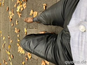 Gebildetes Ehepaar mit Lust und Bereitschaft zum Dienen gegen Rat , Hilfe und Unterstützung gesucht 