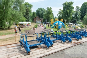 ab Ostern  April 2026 geht es wieder mit den verschiedenen Draisinen in Brandenburg los!