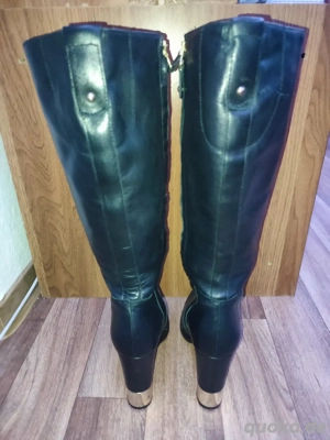 stiefel von bata Gr.39 mit goldenen absatz 