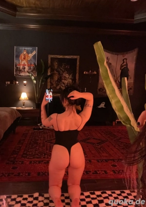 Reife danyella für geile Fantasien