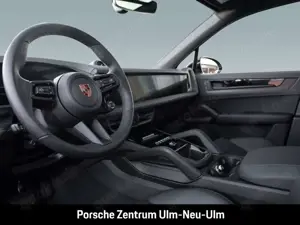 Porsche Cayenne E-Hybrid Black Edition HA-Lenkung Bild 4
