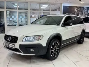 Volvo XC70 2.0 D4 AUTOMATIK AHK LEDER MEMORY BiXENON Bild 5