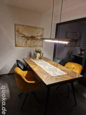 Esstisch mit 2 drehbaren Sessel