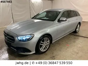 Mercedes-Benz E 200 Avantgarde Leder DAB Kam Widescreen 1.Hand