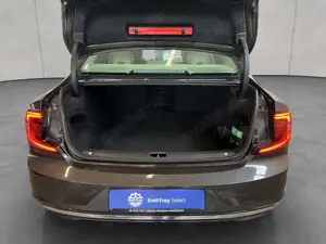 Volvo S90 T8 Recharge AWD Plus-Bright Aut Leder Navi LED Bild 5