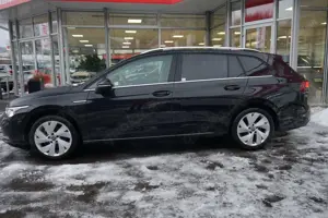 Volkswagen Golf Variant 1.5eTSI DSG LED Navi ACC SHZ Kamera Bild 4