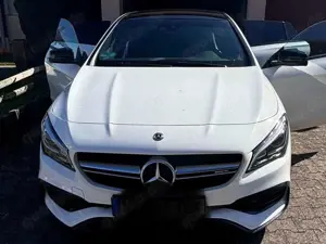 Mercedes-Benz CLA 45 AMG AMG CLA 45 4Matic Shooting Brake Bild 3