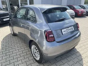 Fiat 500e Neuer 500 320km Reichweite Bild 4