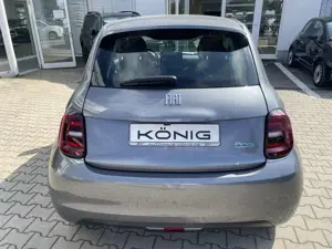 Fiat 500e Neuer 500 320km Reichweite Bild 5