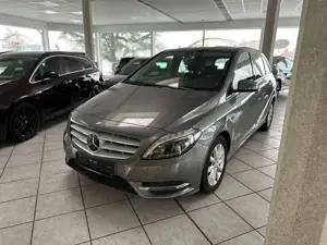 Mercedes-Benz B 180 CDI Autom. LED Navi Sitzheizung
