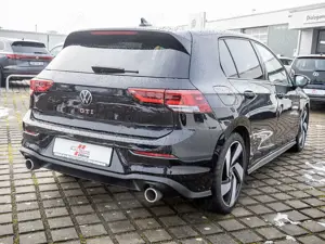 Volkswagen Golf VIII GTI 2.0 TSI HUD SITZBELÜFTUNG LED Bild 3