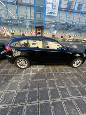 BMW 116 116i Edition Lifestyle Bild 3