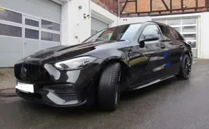 Mercedes-Benz C 220 d ** AMG** LED/19Zoll/Blackline/AHK