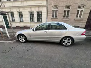 Mercedes-Benz C 200 C 200 Kompressor AutomatikElegance