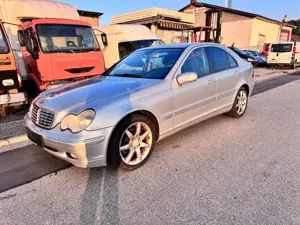 Mercedes-Benz C 220 C 220 CDI (LA)(203.008)
