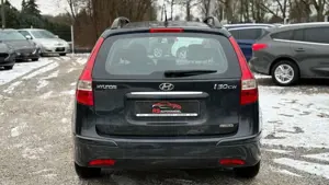 Hyundai i30 Style*Automatik*TÜV *TOP Zustand Bild 5