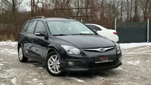Hyundai i30 Style*Automatik*TÜV *TOP Zustand Bild 2