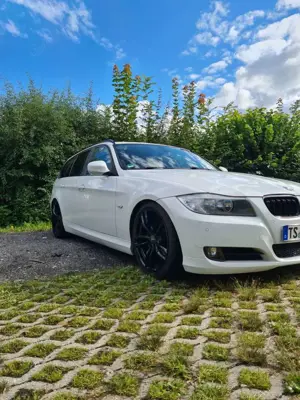 BMW 318 318d DPF Touring